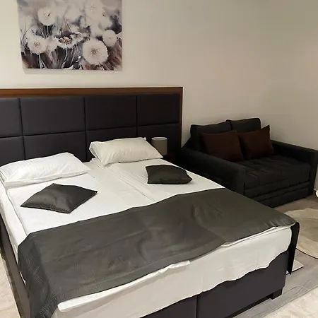 Apart Hotel & Spa Zoned Ii, Kopaonik, Apartman Lukac - Special Benifit Children Up To 13 Of Age Accompanied By Two Adutls Staj For Free! Free Parking! Экстерьер фото